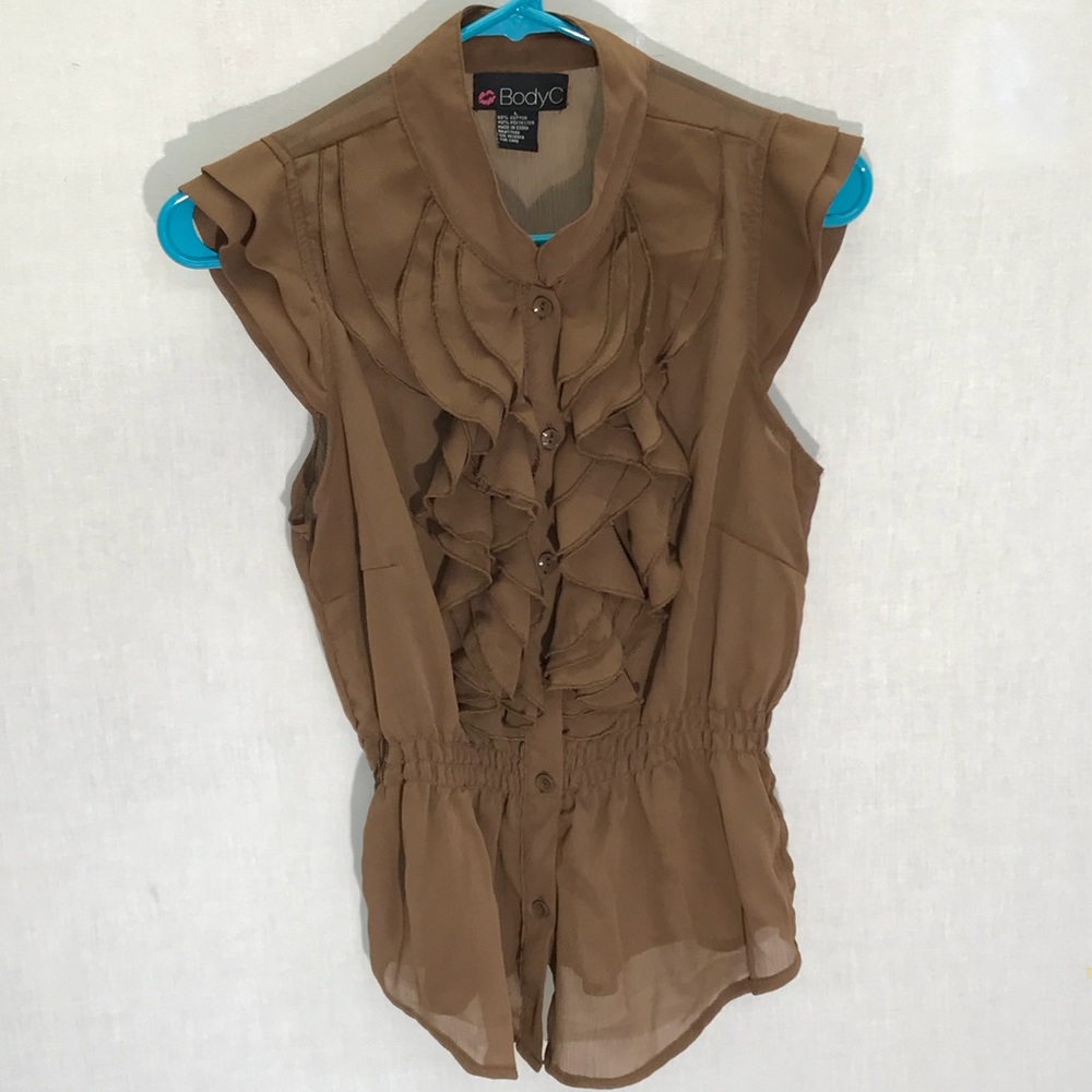 Super cute brown blouse